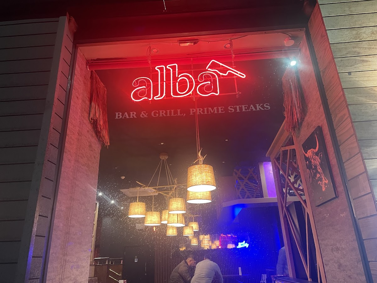 Alba Bar & Grill
