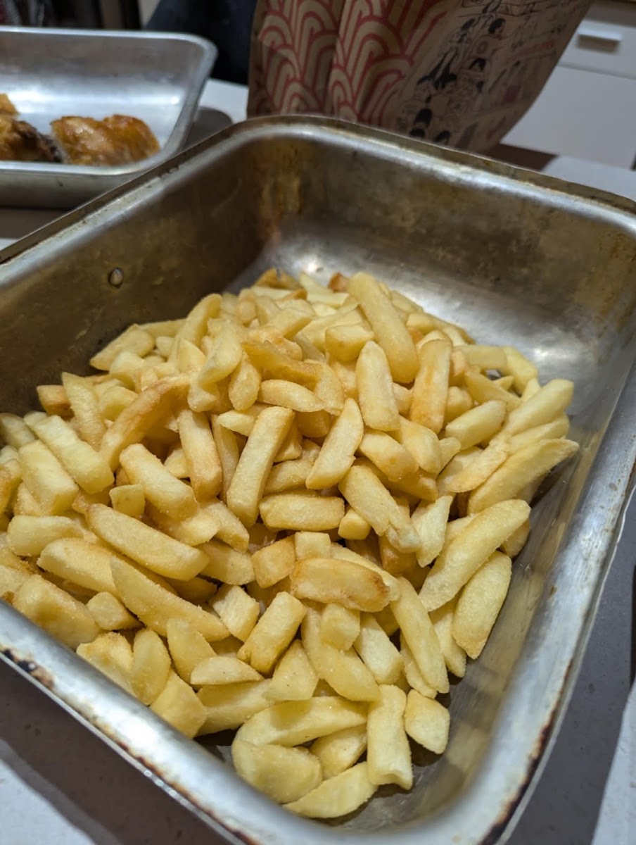 Berkshire Rd Kebab, Fish And Chips