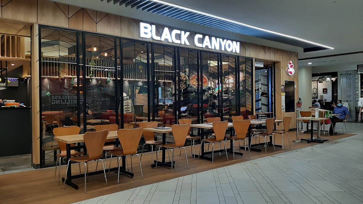 Black Canyon @ 1 Utama