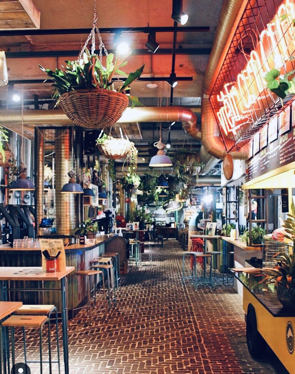 C Food Bar