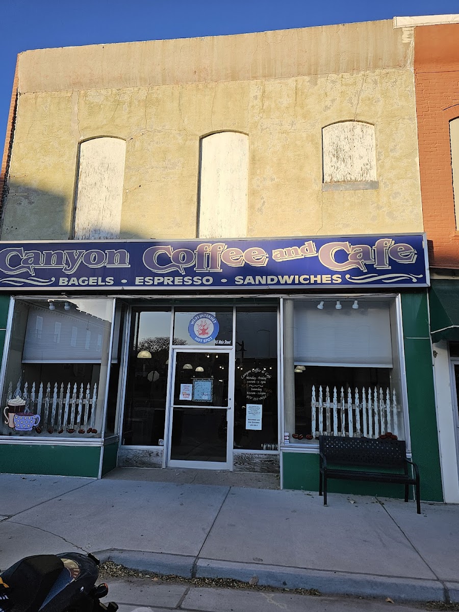 Canyon Coffee & Cafe