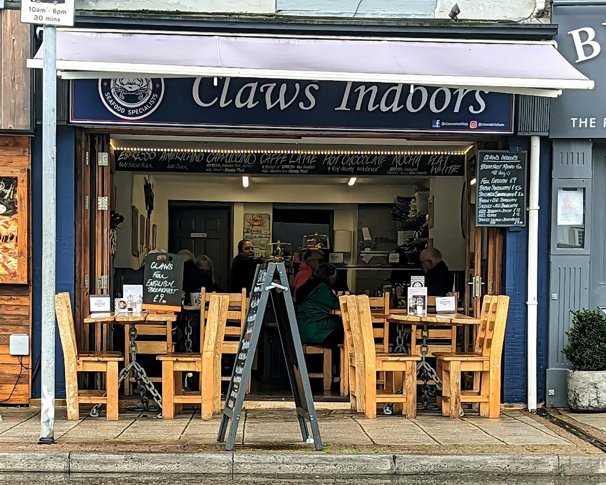Claws Indoors