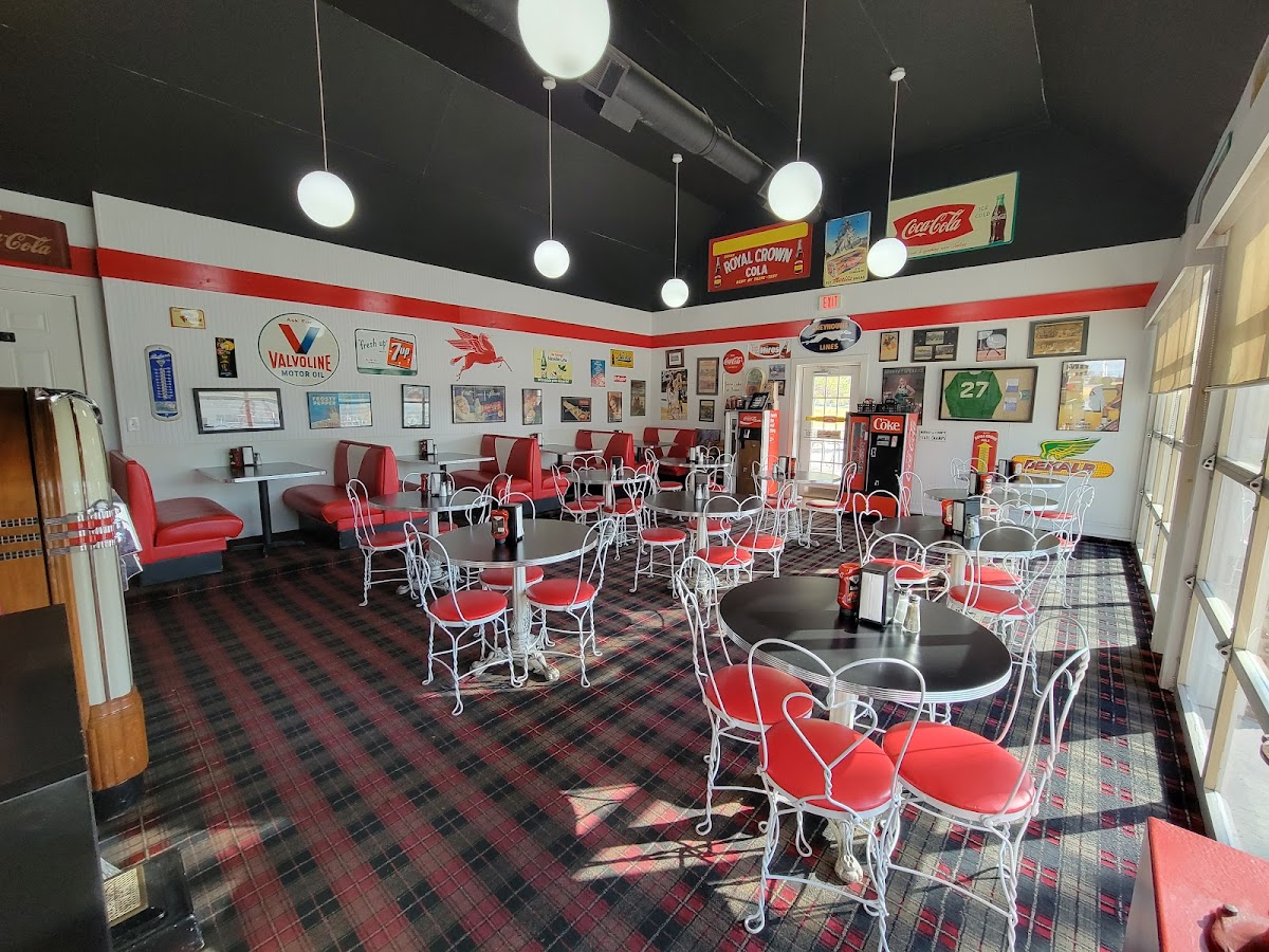 Creme Hut