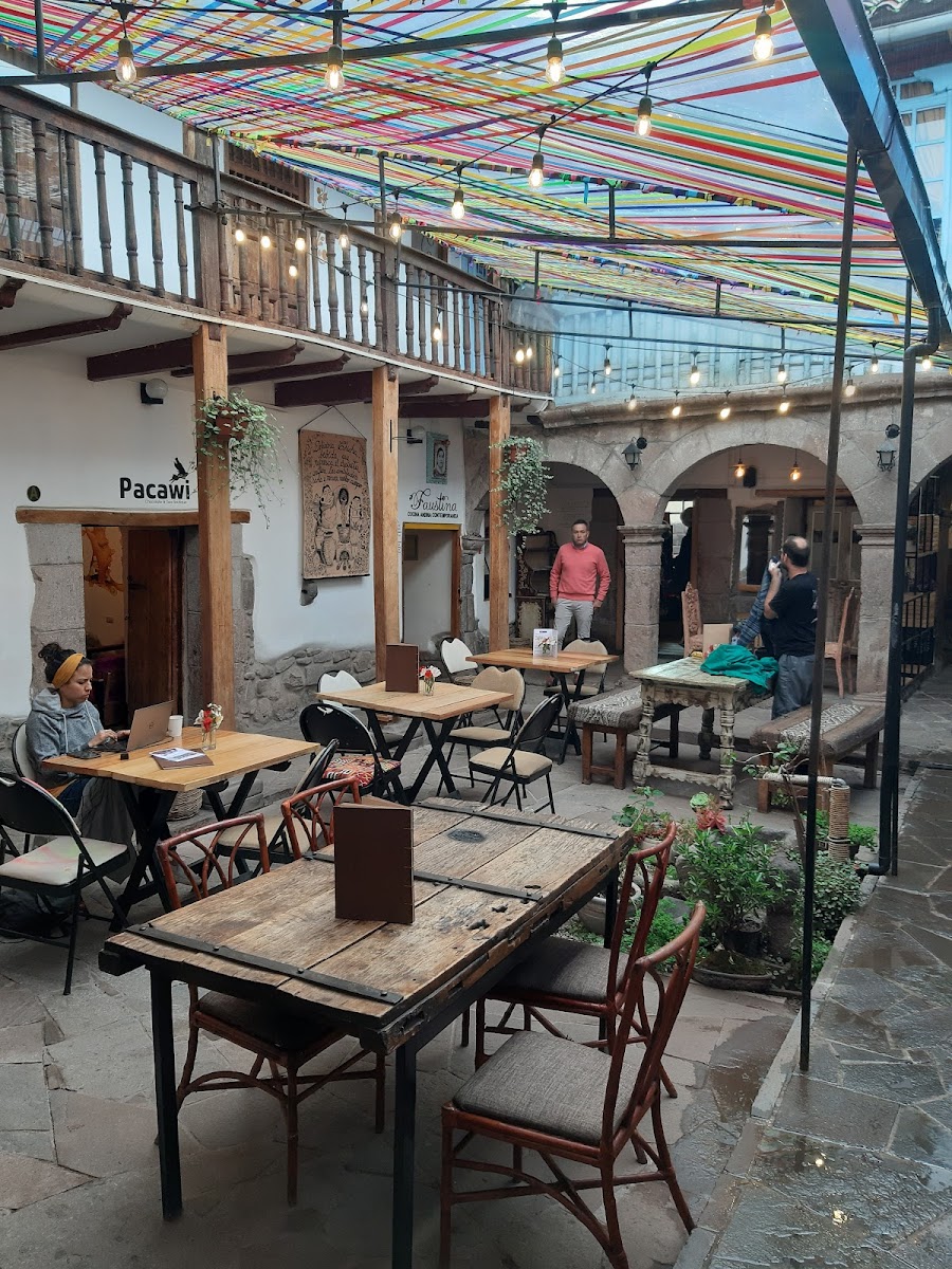 Dragon's Palate Restaurant