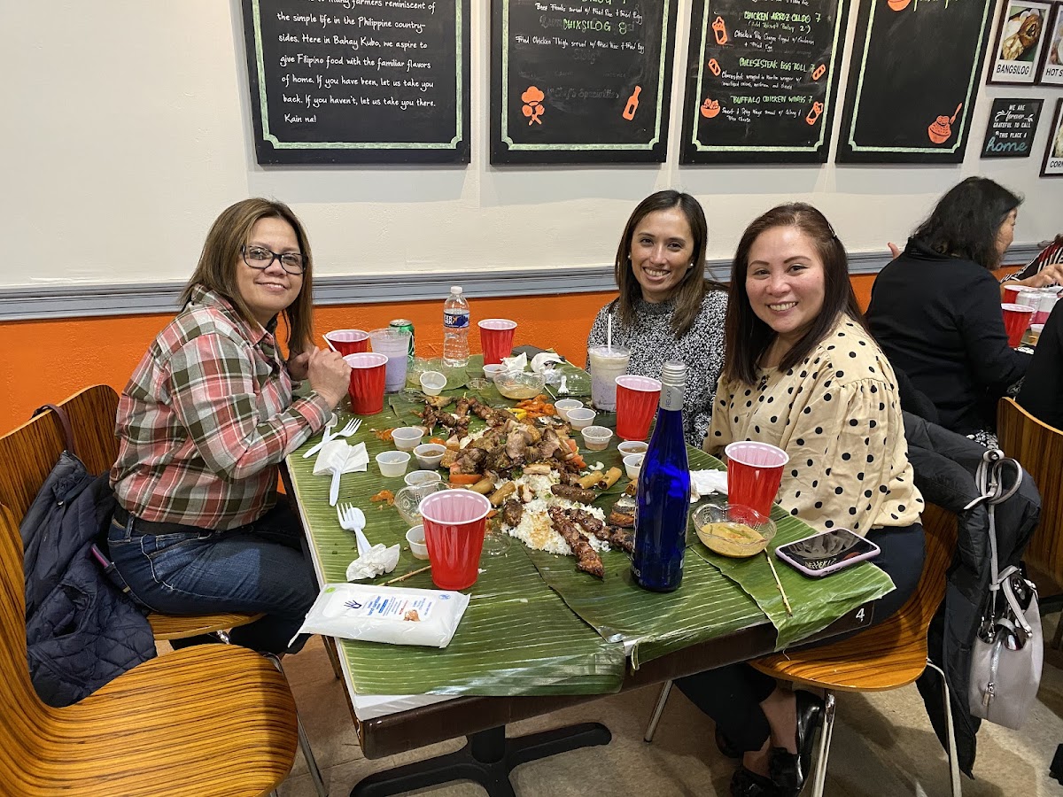 Familya Kusina Fil-Am Restaurant & Store