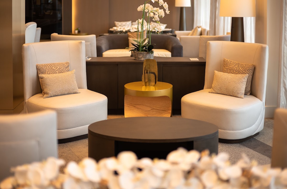 Gala Restaurant & Muse Bar