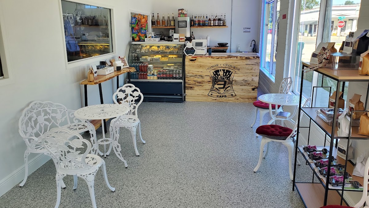 Honor Grounds Cafe - Coffee Shop