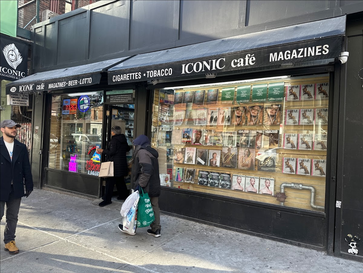 Iconic Cafe