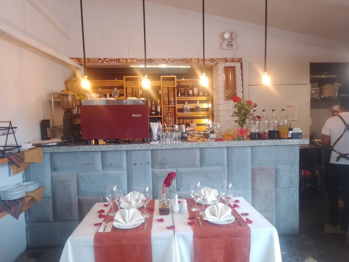 Inka House Coffe & Restaurant