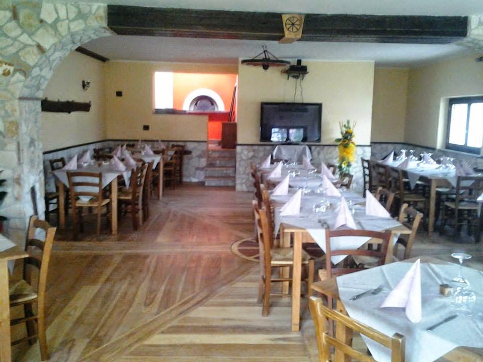 Ristorante Pizzeria 'la Ruota'