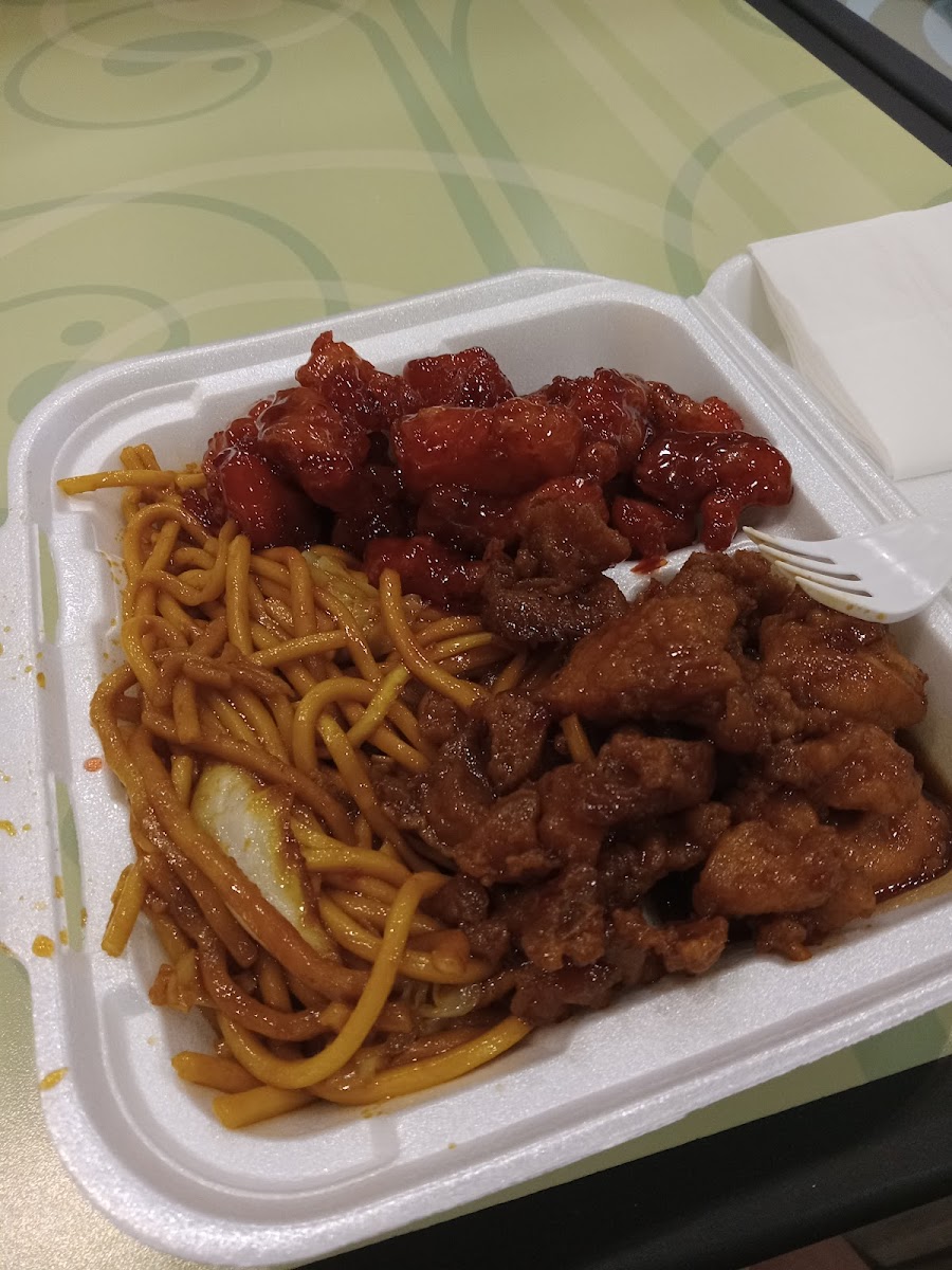 Thai Max