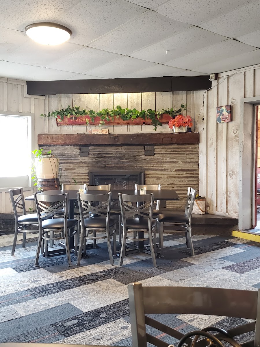 The Fireside/ Sunny’S Kitchen