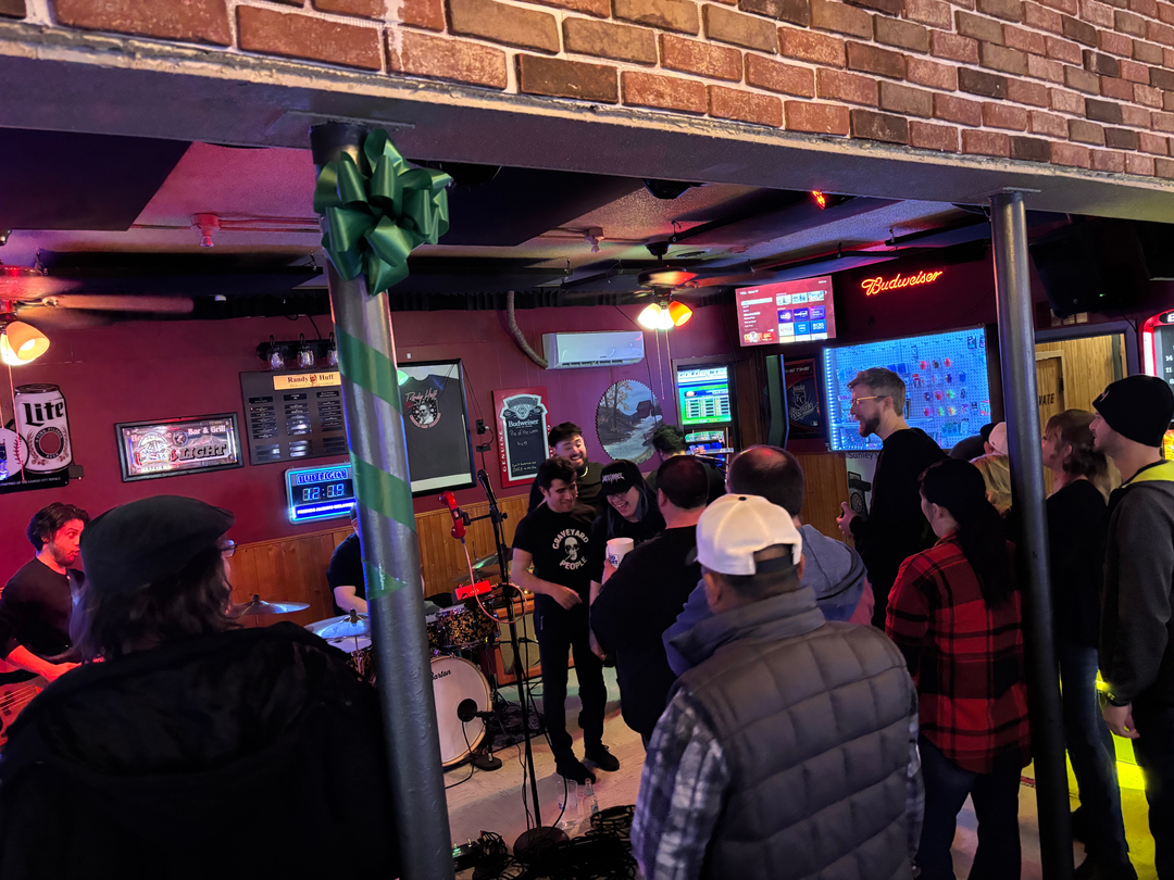 The Horseshoe Bar & Grill