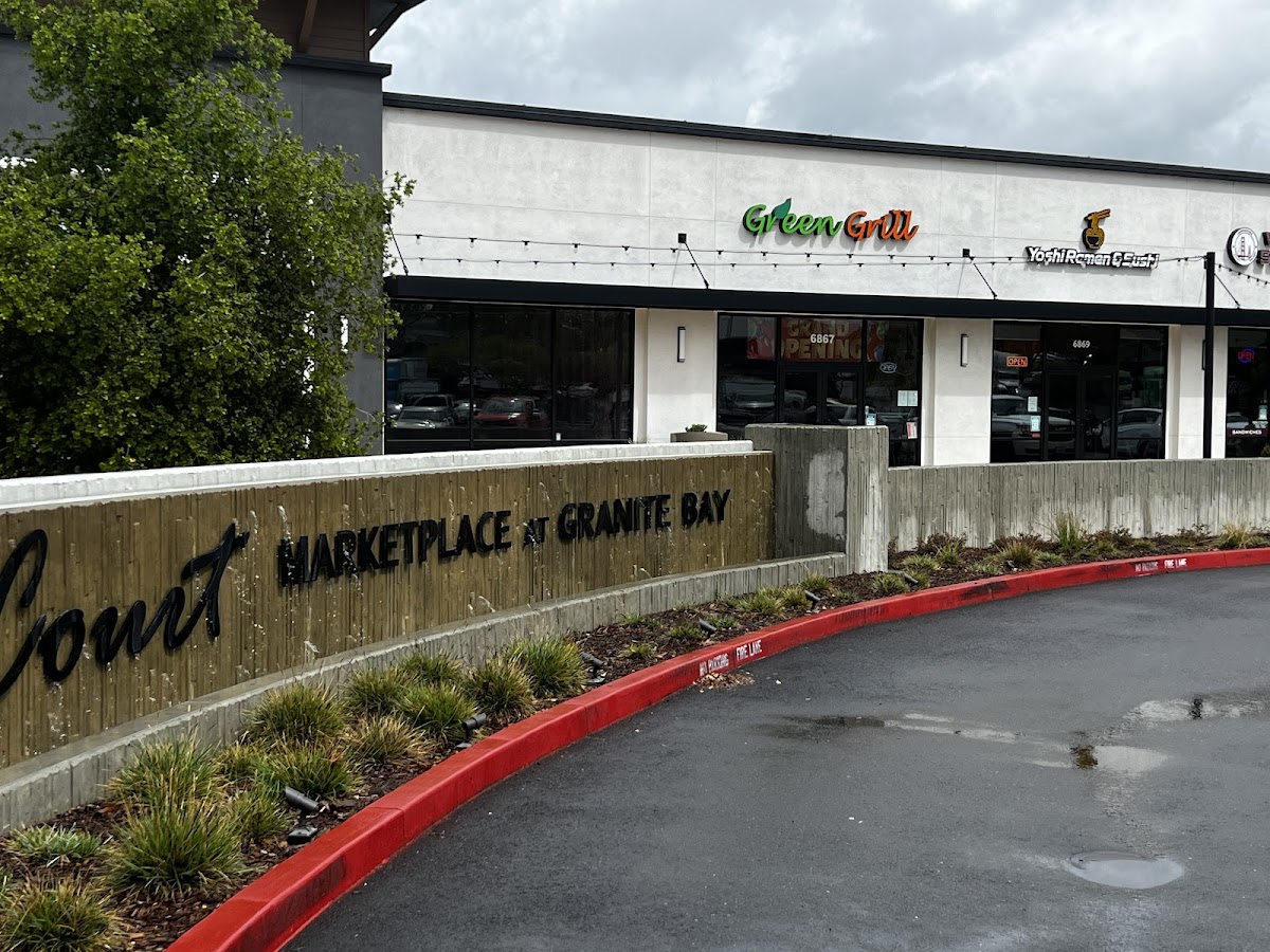 Yoshi Ramen And Sushi